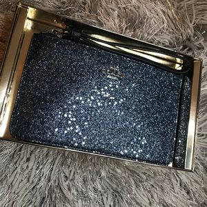 ❗️SOLD❗️Coach Glitter Wristlet